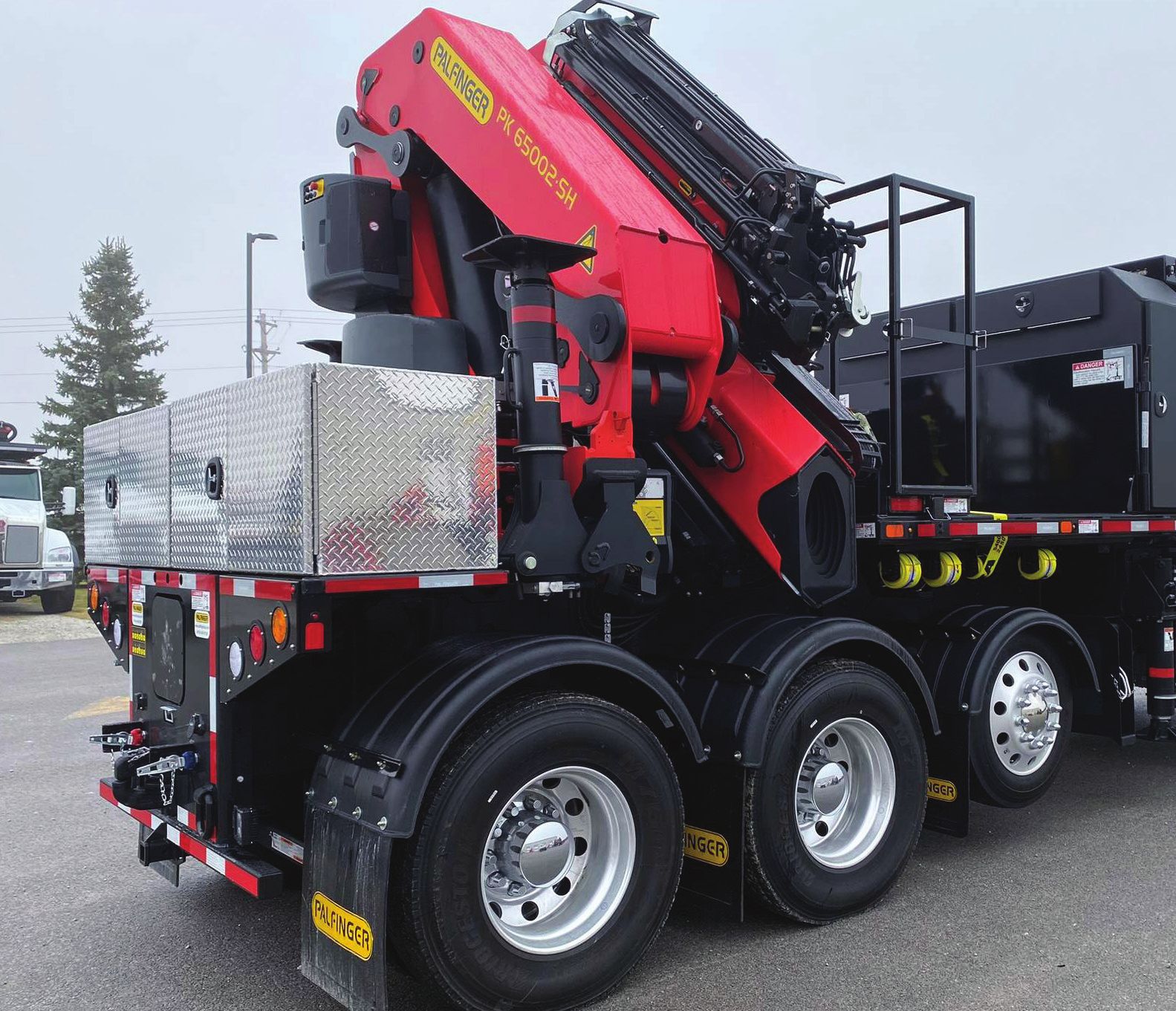 Palfinger PK 65002-SH crane mounted on the truck